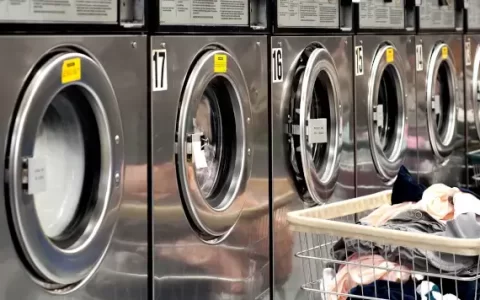 Hotel Laundry & Dry Cleaning